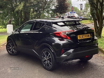 Used Toyota C-HR 2017 for sale - 78830942: Photo