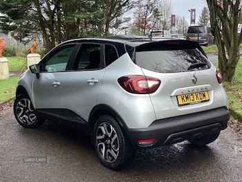 Used Renault Captur 2019 for sale - 77634149: Photo