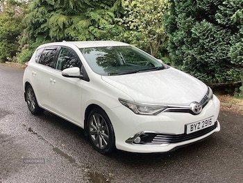 Used Toyota Auris 2017 for sale - 78867372: Photo