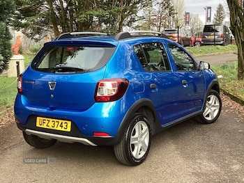 Used Dacia Sandero Stepway 2014 for sale - 77684799: Photo