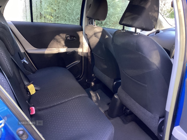 Used Toyota Yaris 2011 for sale - 76409789: Photo 13