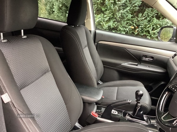 Used Mitsubishi Outlander 2017 for sale - 76500441: Photo 14