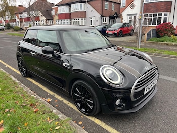 Used MINI Hatch 2018 for sale - 77396435: Photo