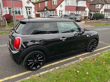 Used MINI Hatch 2018 for sale - 77396435: Photo