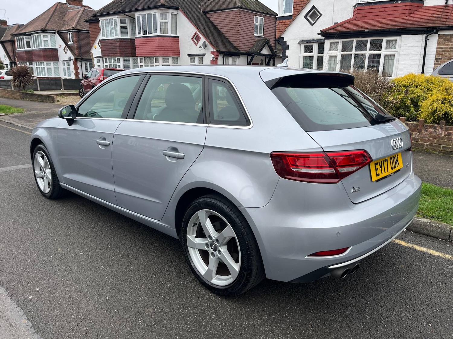 Used Audi A3 2017 for sale - 77696461: Photo 2