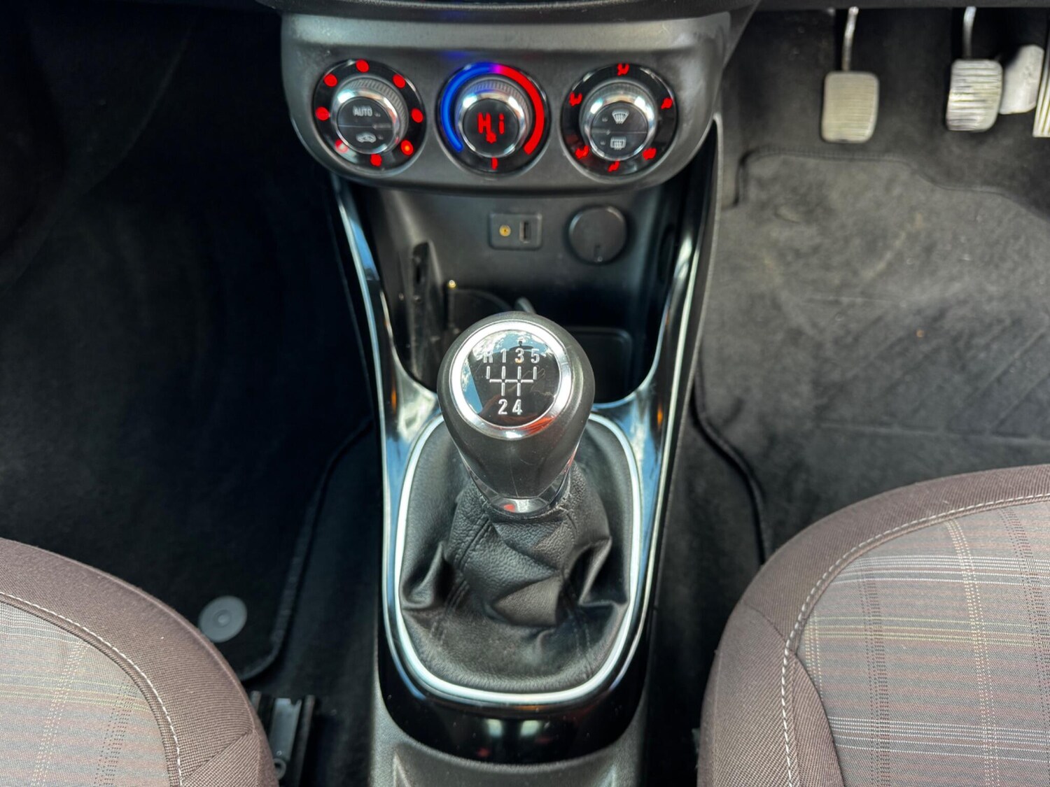 Used Vauxhall ADAM 2014 for sale - 77839910: Photo 19