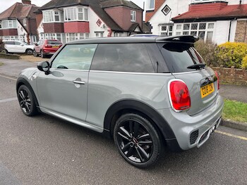 Used MINI Hatch 2018 for sale - 77455062: Photo