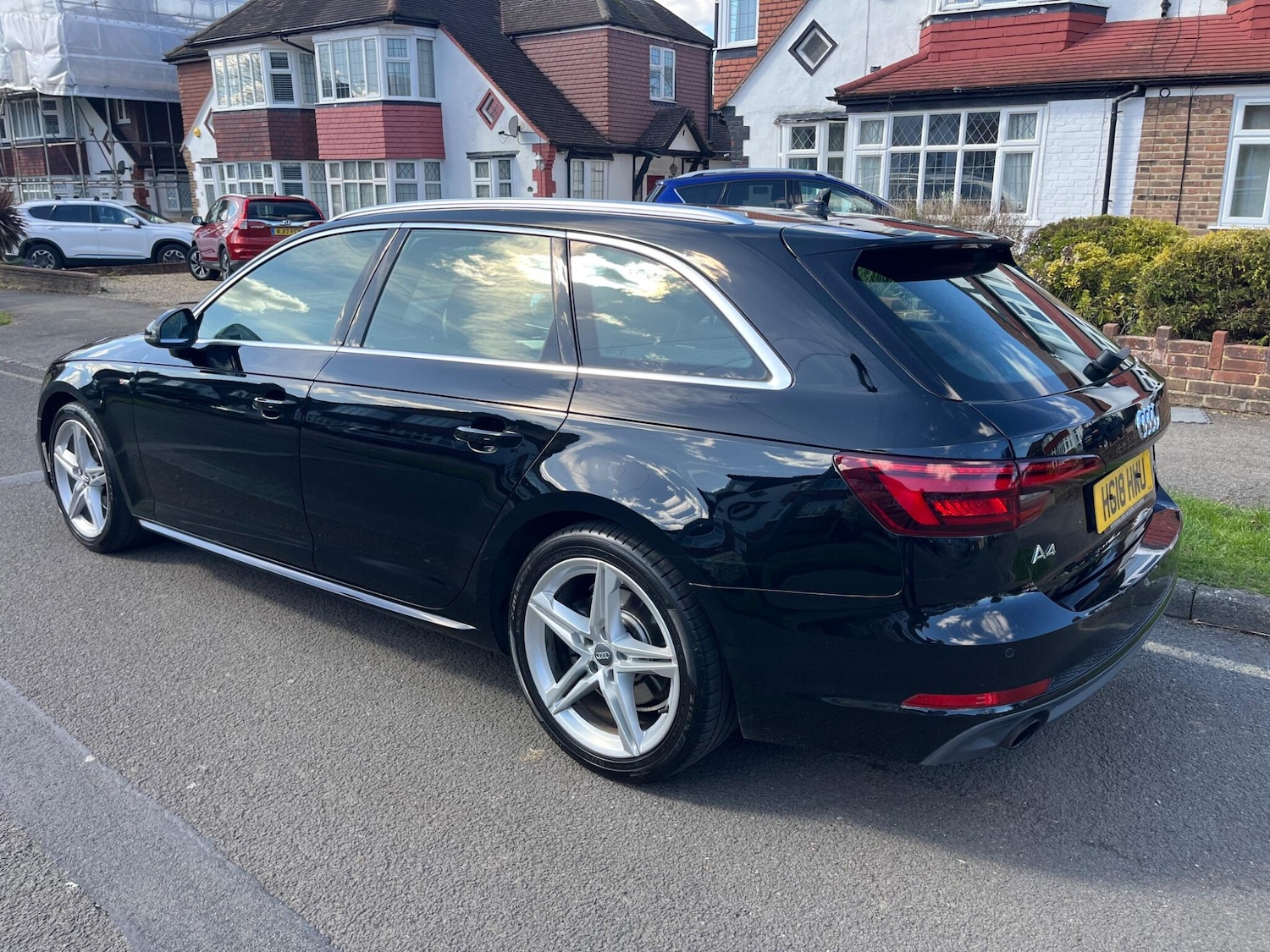 Used Audi A4 2018 for sale - 78034495: Photo 2