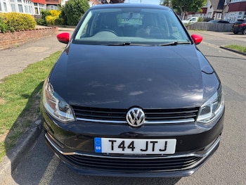Used Volkswagen Polo 2017 for sale - 79012259: Photo