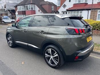 Used Peugeot 3008 2018 for sale - 79577030: Photo