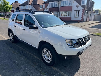 Used Dacia Duster 2018 for sale - 78347136: Photo