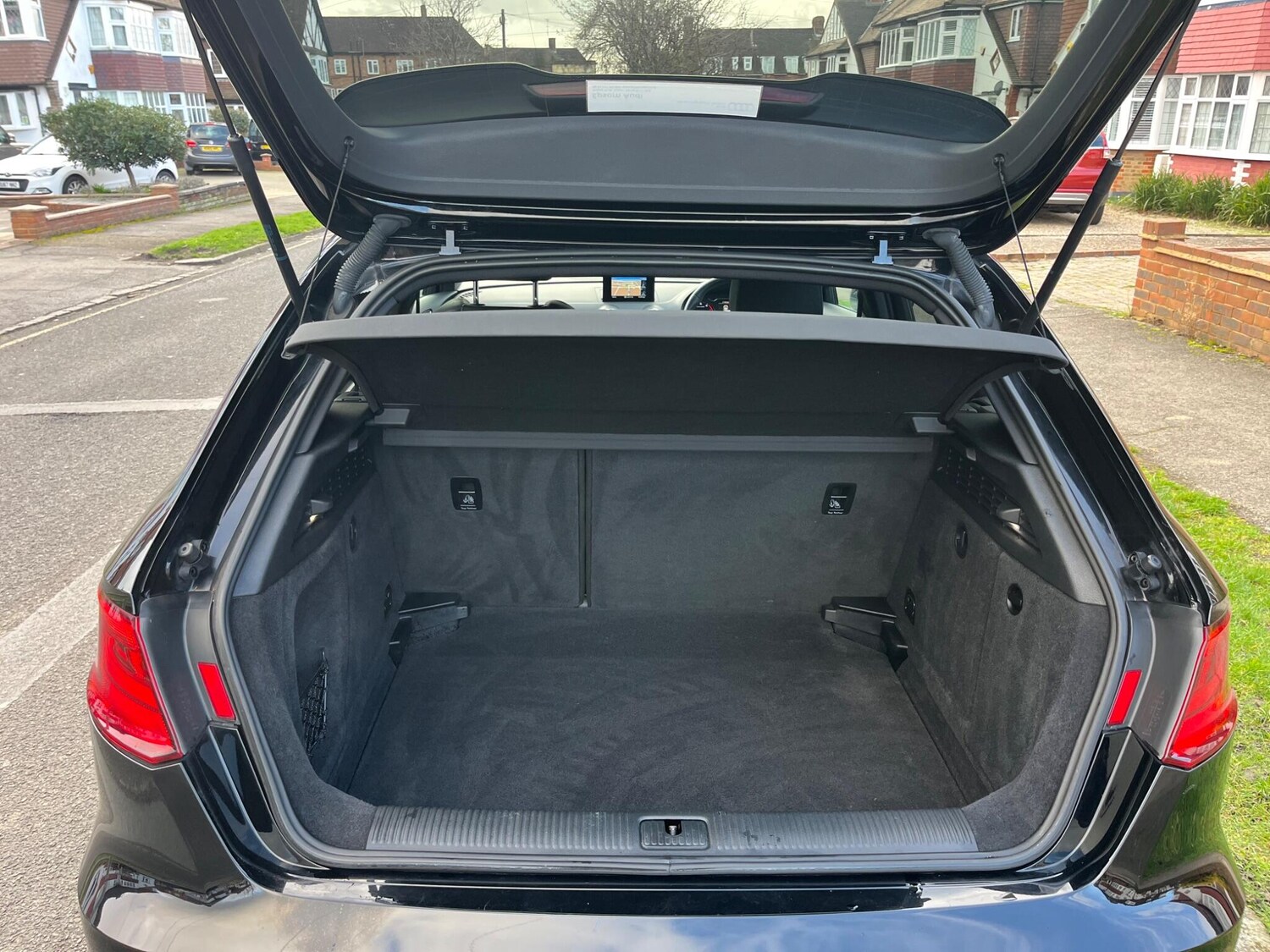 Used Audi A3 2016 for sale - 77524341: Photo 11