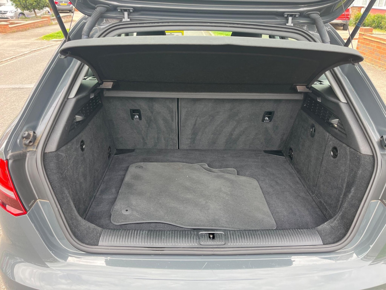 Used Audi A3 2017 for sale - 78185760: Photo 12