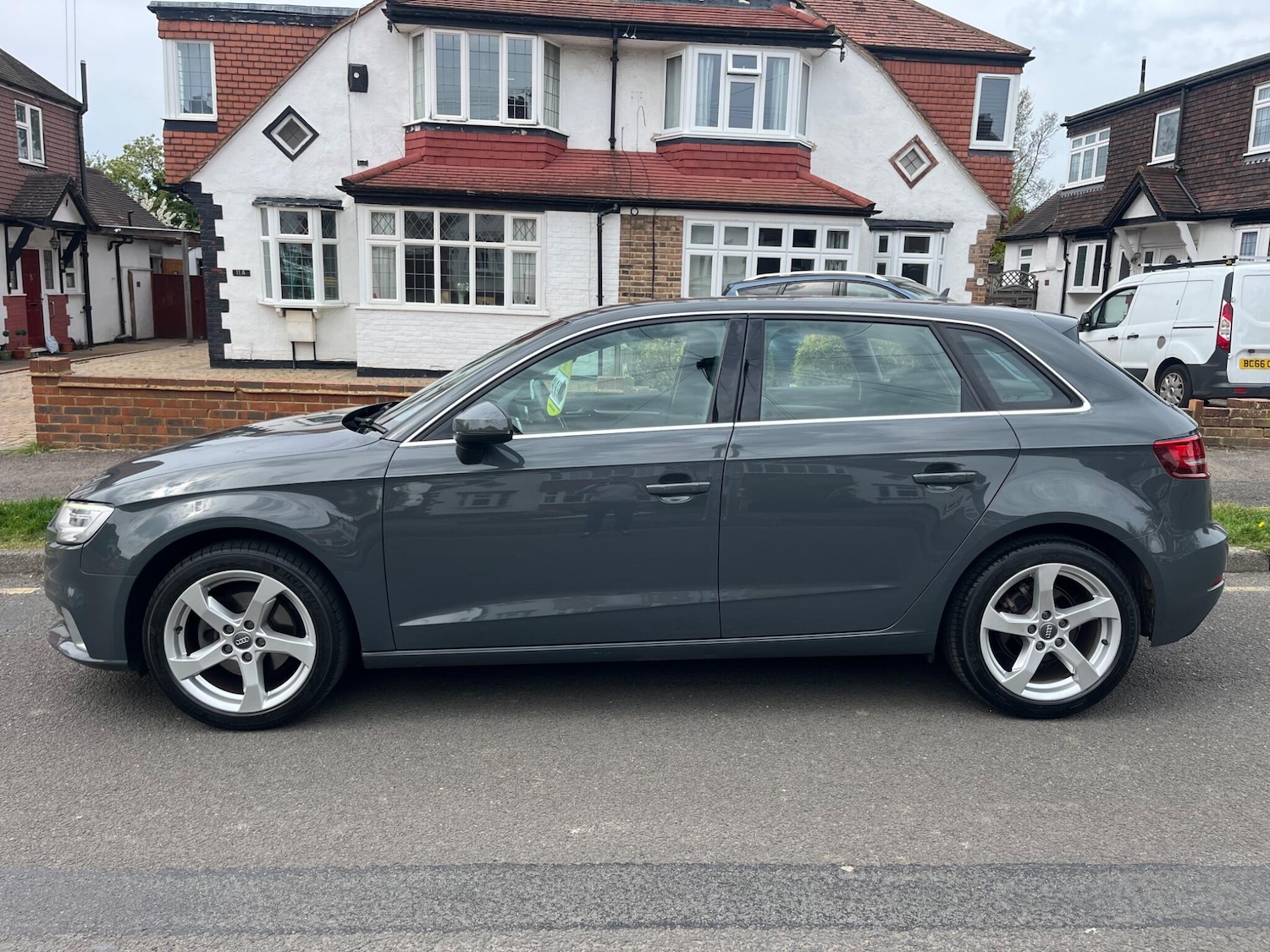 Used Audi A3 2017 for sale - 78185760: Photo 5