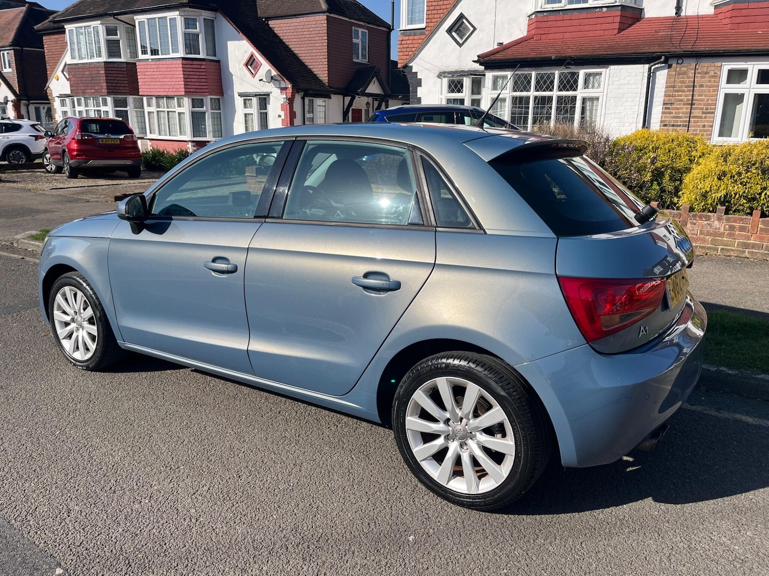 Used Audi A1 for sale - 77768235: Photo 2