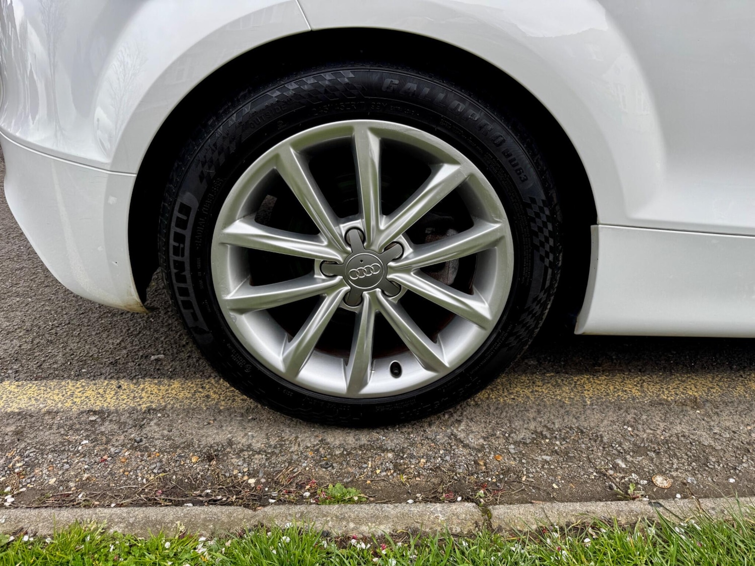 Used Audi TT 2011 for sale - 77883377: Photo 21