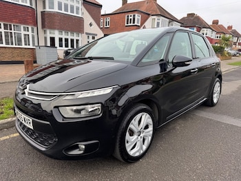 Used Citroen C4 Picasso 2015 for sale - 77396191: Photo