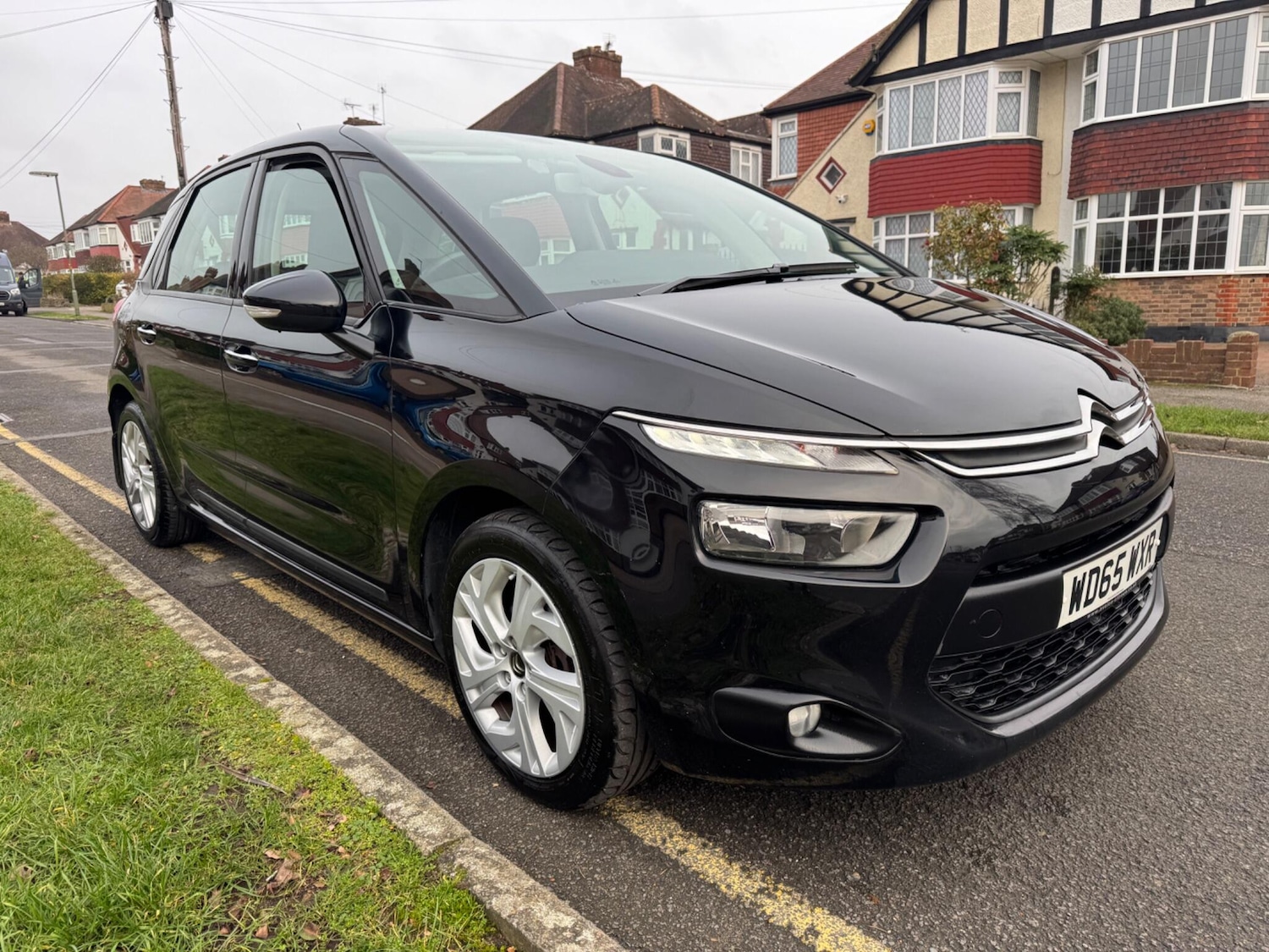 Used Citroen C4 Picasso 2015 for sale - 77396191: Photo 3