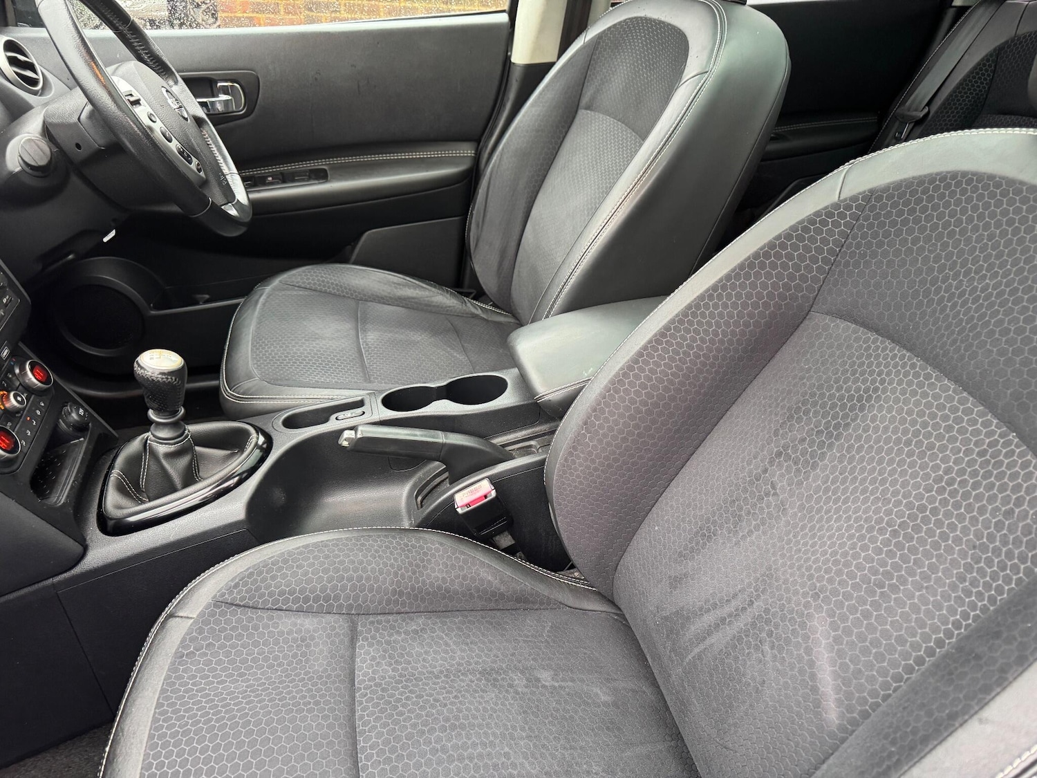 Used Nissan Qashqai for sale - 77784601: Photo 14