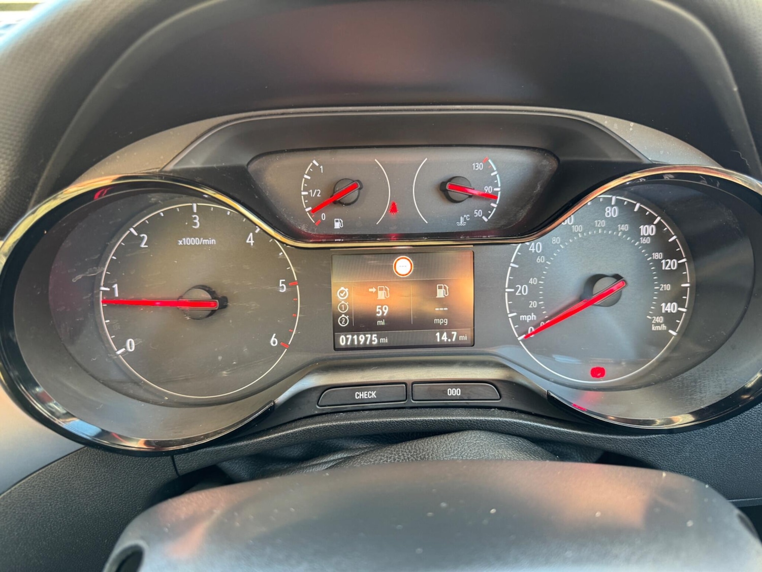 Used Vauxhall Crossland X 2018 for sale - 77425127: Photo 17