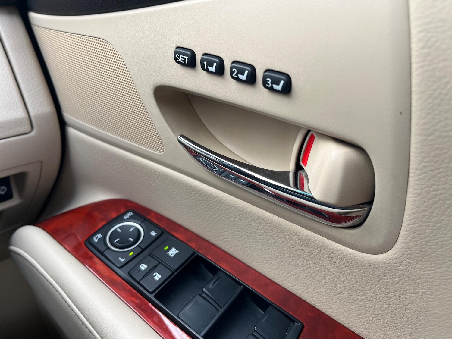 Used Lexus RX 2010 for sale - 77396161: Photo 13