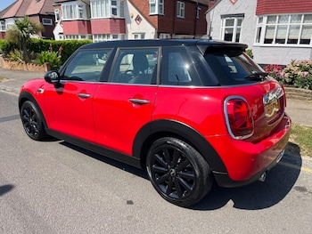 Used MINI Hatch 2018 for sale - 79236658: Photo