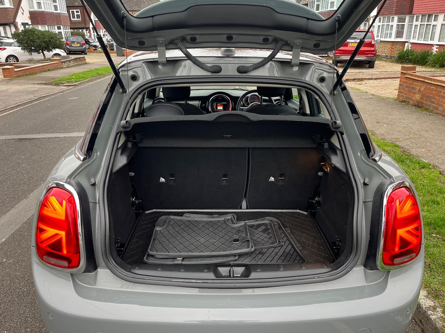 Used MINI Hatch 2019 for sale - 77395807: Photo 10