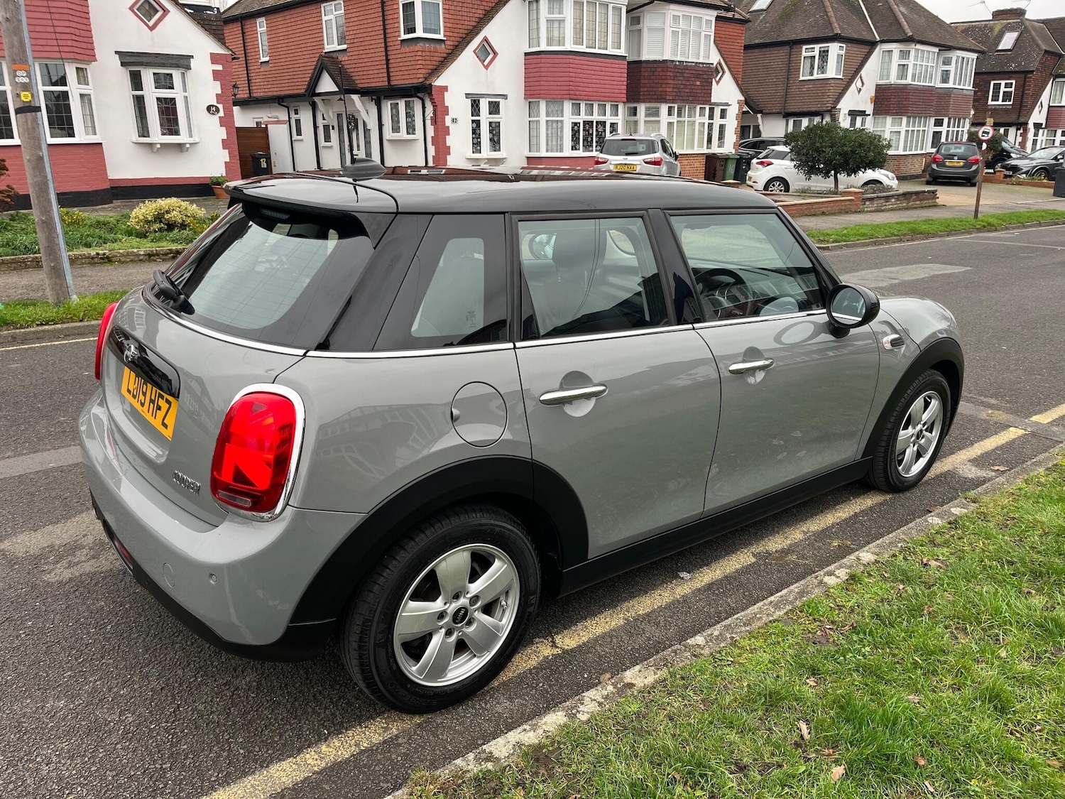 Used MINI Hatch 2019 for sale - 77395807: Photo 5