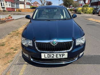 Used Skoda Superb 2012 for sale - 79520597: Photo