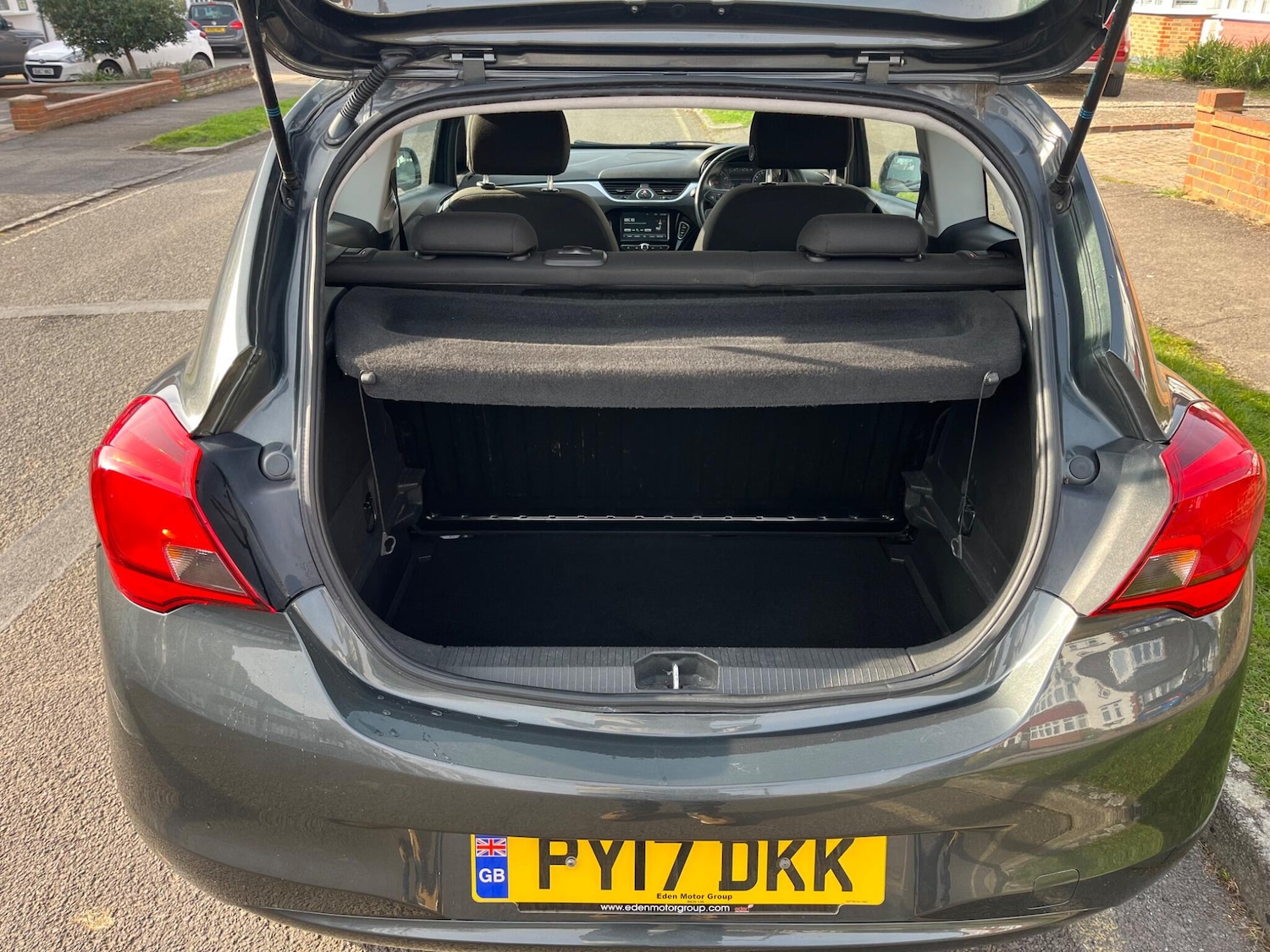 Used Vauxhall Corsa 2017 for sale - 77970238: Photo 9