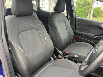 Used Ford Fiesta 2018 for sale - 78549029: Photo