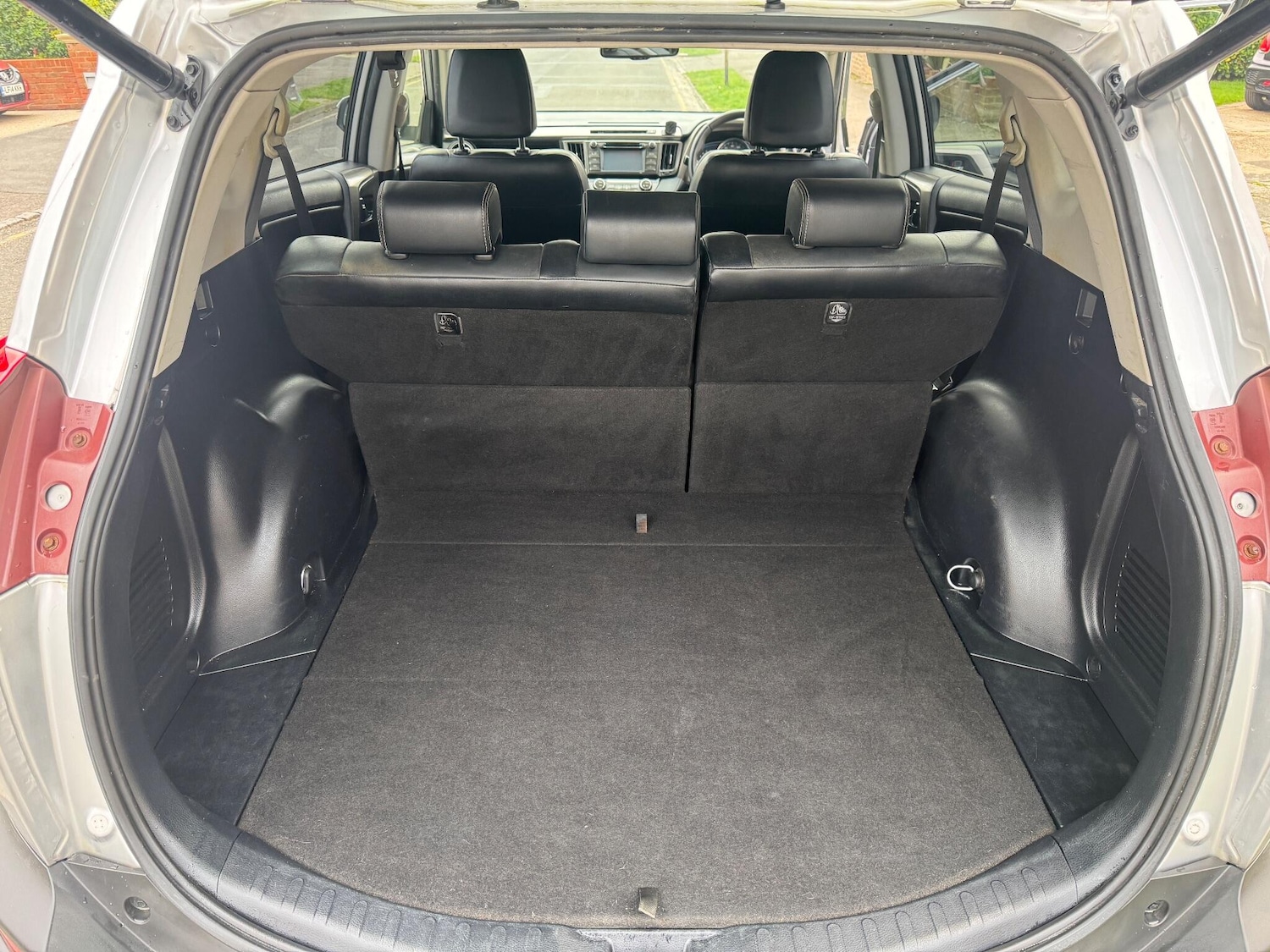 Used Toyota RAV4 2014 for sale - 77396182: Photo 13