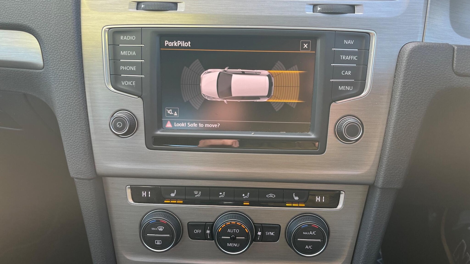 Used Volkswagen Golf 2016 for sale - 77439879: Photo 13