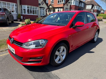 Used Volkswagen Golf 2015 for sale - 78877860: Photo