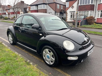 Used Volkswagen Beetle 2001 for sale - 77625982: Photo