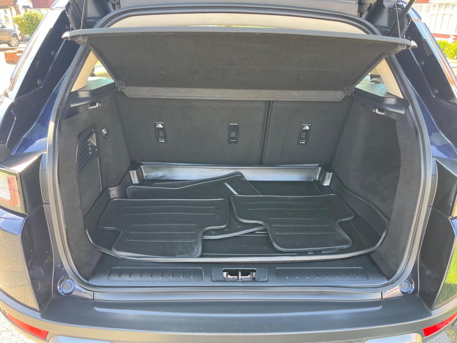 Used Land Rover Range Rover Evoque 2016 for sale - 78170432: Photo 11