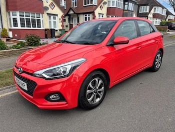 Used Hyundai i20 2019 for sale - 78647916: Photo