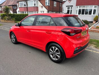 Used Hyundai i20 2019 for sale - 78647916: Photo