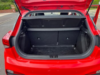 Used Hyundai i20 2019 for sale - 78647916: Photo