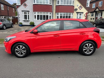 Used Hyundai i20 2019 for sale - 78647916: Photo