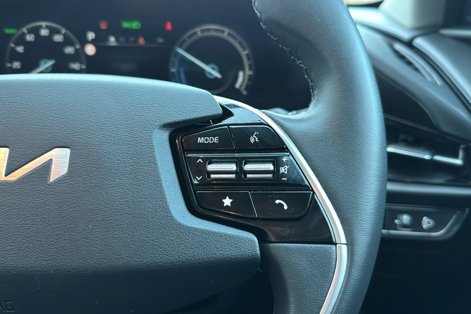 Used Kia Niro 2023 for sale - 77147636: Photo 18