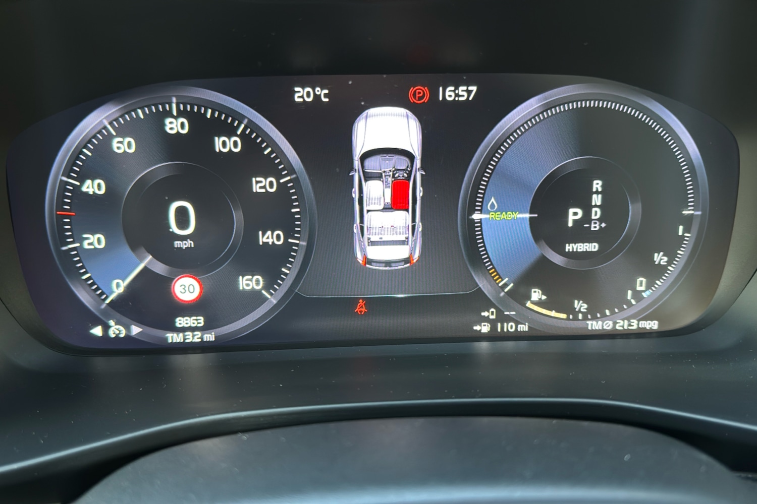 Used Volvo XC40 2023 for sale - 76087654: Photo 14