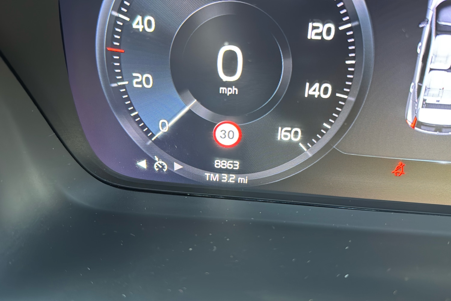 Used Volvo XC40 2023 for sale - 76087654: Photo 15