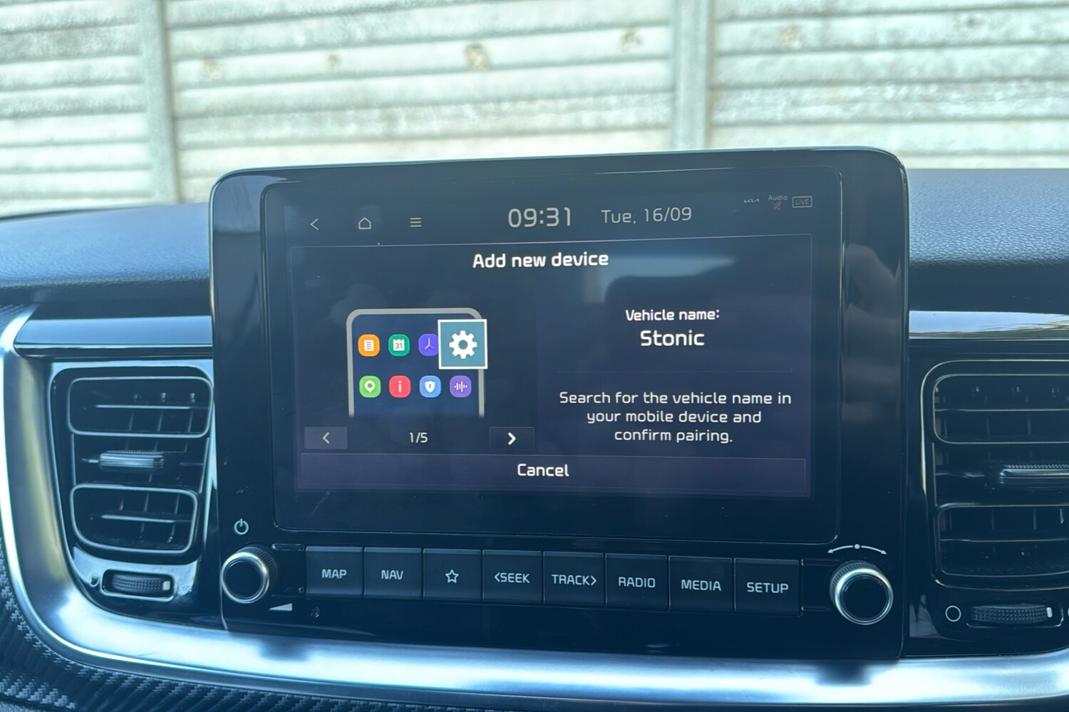 Used Kia Stonic 2024 for sale - 75919369: Photo 20