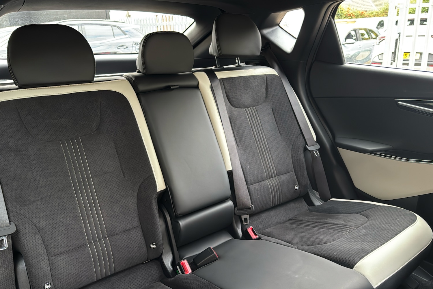 Used Kia EV6 2022 for sale - 77374186: Photo 12