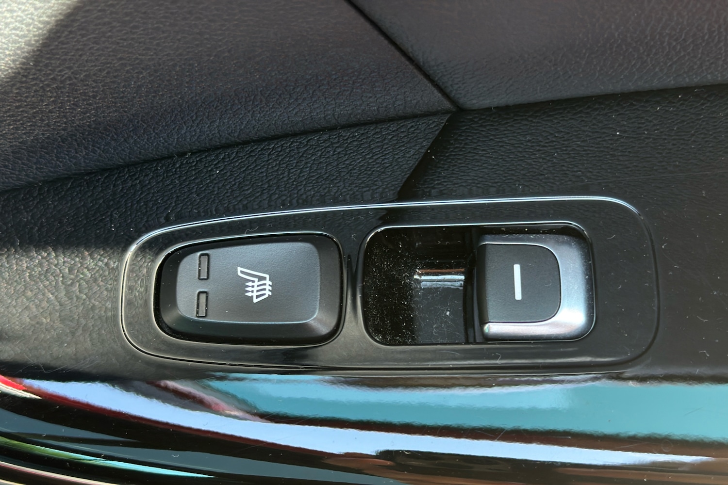 Vehicle 33