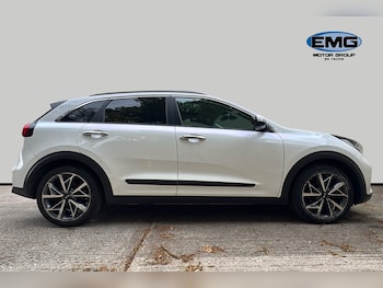 Used Kia Niro 2020 for sale - 78432459: Photo