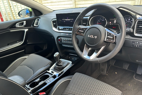 Used Kia XCeed 2025 for sale - 75987283: Photo 10