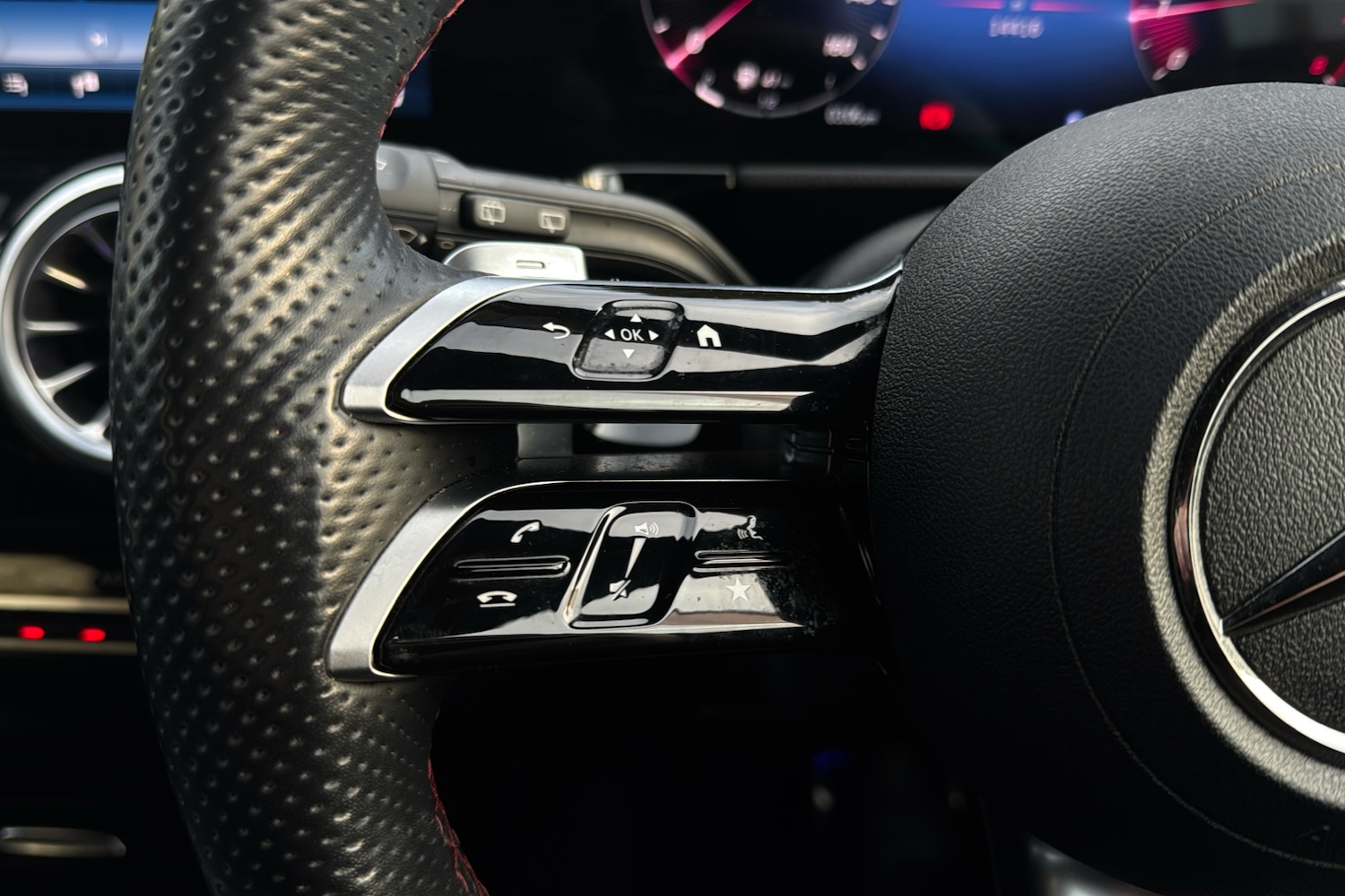 Used Mercedes-Benz GLA 2024 for sale - 78124989: Photo 17