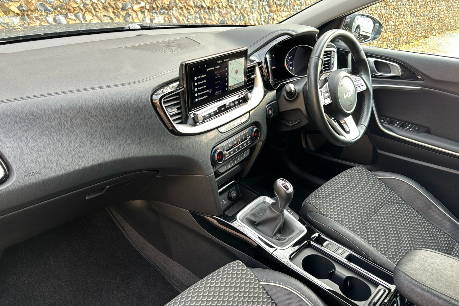 Used Kia XCeed 2022 for sale - 76805181: Photo 11